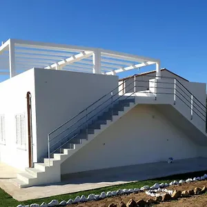 Mediterraneo -sicilia 100 Mt Dal Mare , Menfi Italia